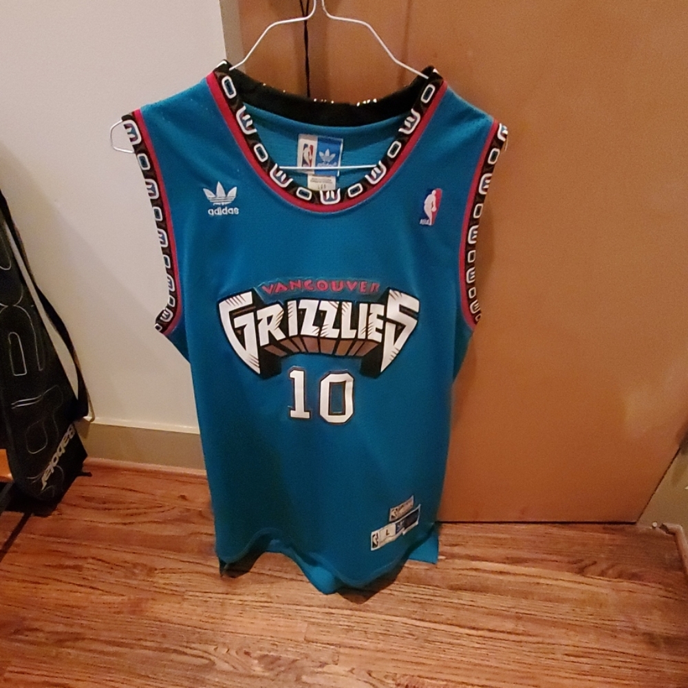 Mike Bibby Vintage Grizzlies Jersey